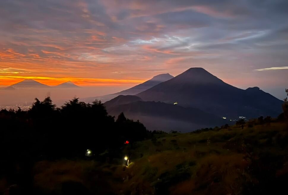 Pendakian Gunung Prau untuk Pemula: Apa yang Perlu Disiapkan?